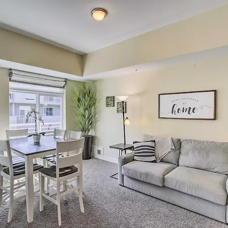 Grand Haven Condo With Patio Less Than 1 Mi To Downtown Exterior photo