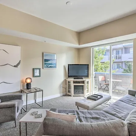 Grand Haven Condo With Patio Less Than 1 Mi To Downtown Exterior photo